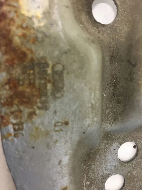 AUDI A3 03-08 Stötdämpare Vänster Höger 8P0821135A 8P0821136A image 4