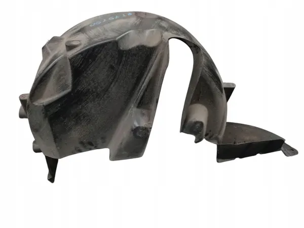 OEM oikea takapyöränkaari Renault Clio IV:lle (2012-2016) image 2