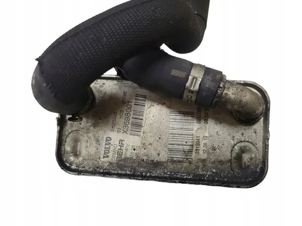 Oljefilterfäste VOLVO S40 II 2.0L diesel 2011 OEM 31325045 image 2