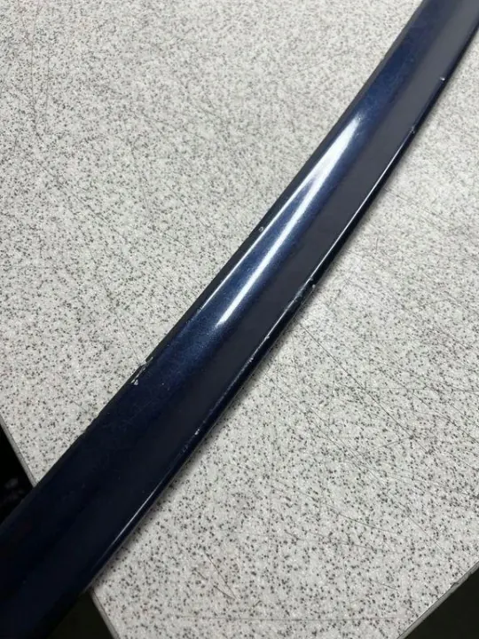 Spoiler de porta-malas BMW 3 E46 OEM 51710139322 image 3
