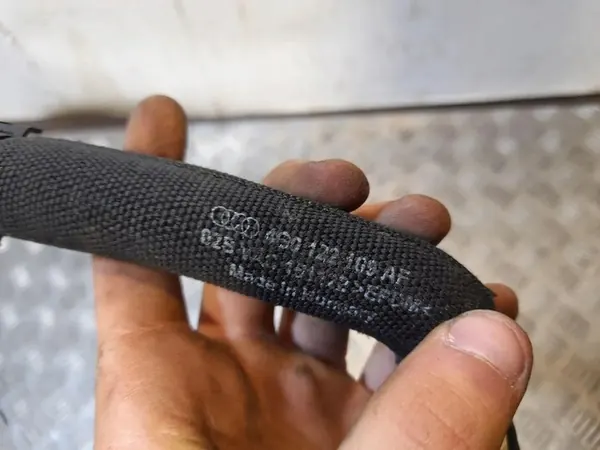 Audi A7 Sportback Jäähdytyslinja 4G0122109F image 3