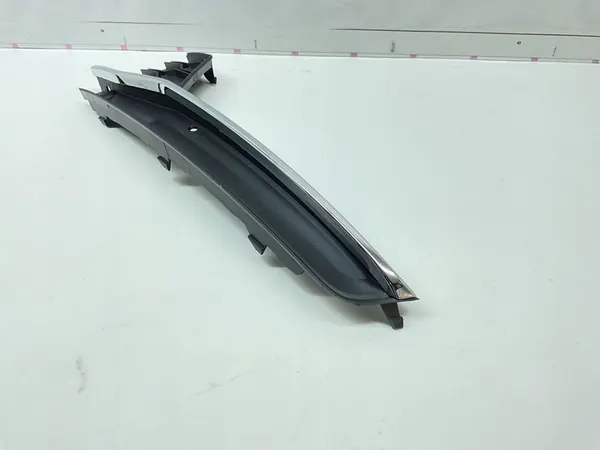 Skoda Rapid (NH) 2014 Vänster Karosseridel image 4