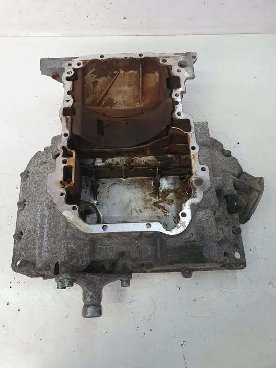 AUDI A4 B6 B7 3.0 V6 ASN Oljesump 06C103603 image 2