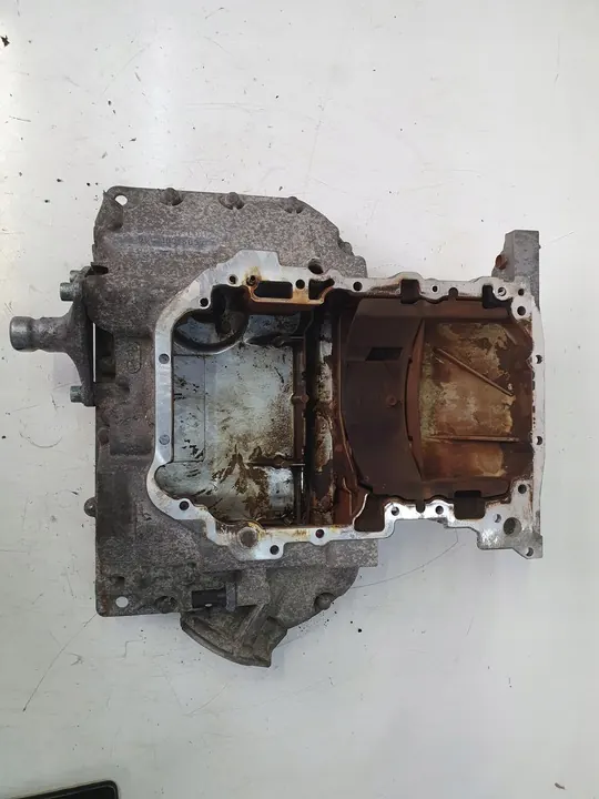 AUDI A4 B6 B7 3.0 V6 ASN Oljesump 06C103603 image 3