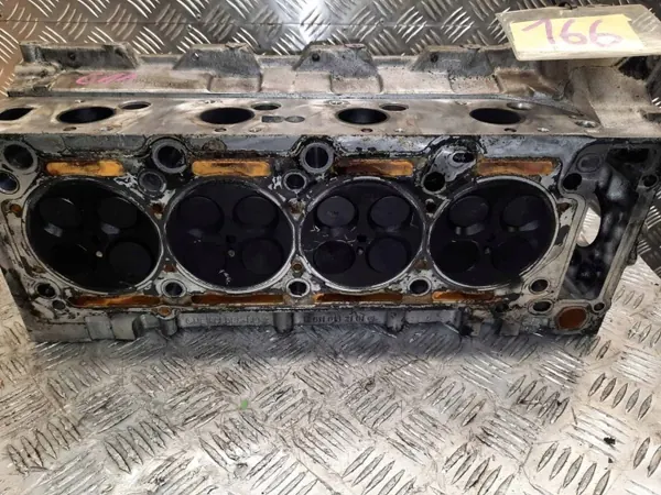 Cabeça de motor usada OEM A61101047205050 Sprinter 2.2 image 6