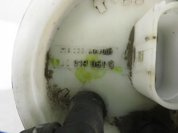 Bomba de combustível Volkswagen Golf 4 1J0919051D image 7