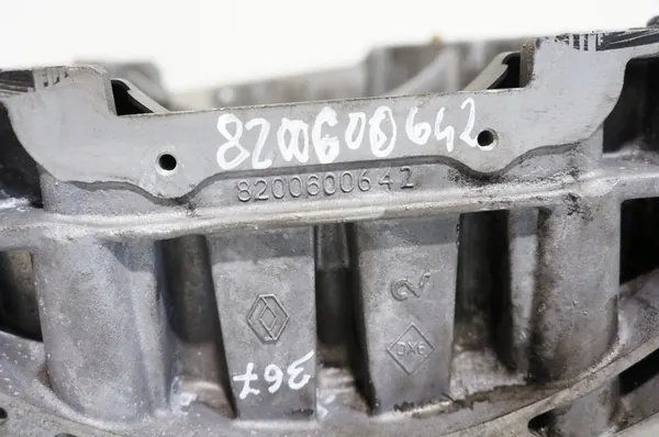 Renault Oljetank 8200795039, 8200600642 image 8