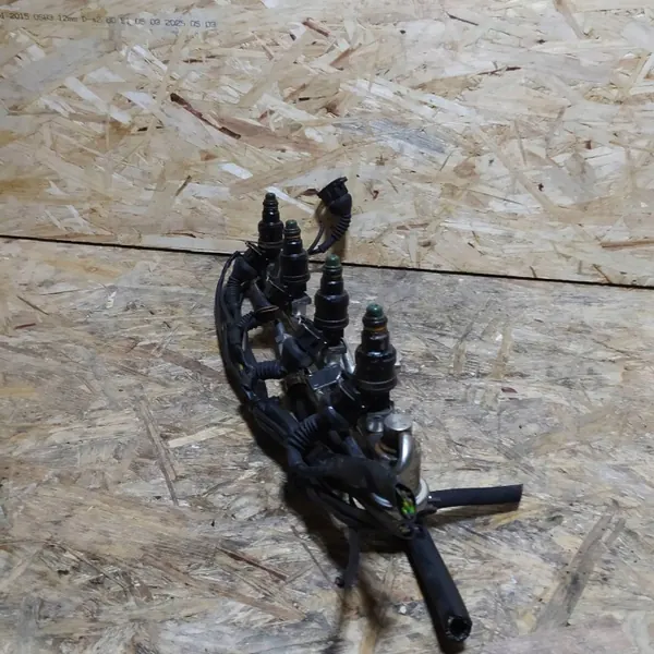 Riel de inyección OEM 058133681C para VW Passat B5 1.8T image 3