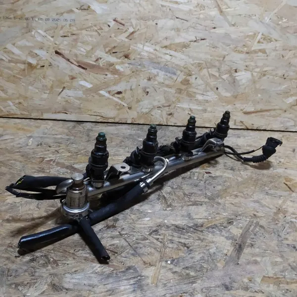 Riel de inyección OEM 058133681C para VW Passat B5 1.8T image 4