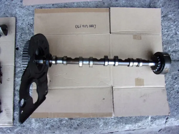 VW Golf V Audi A3 2.0FSI distributieriemspanner OEM 06F109088J image 2