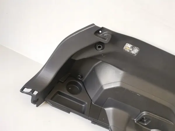 OEM GDFS 94027FN010 Linker Kofferbakrand Subaru XV image 5