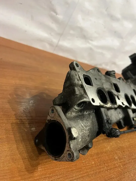 Begagnad insugsgrenrör OEM D2622 för Mercedes-Benz image 8