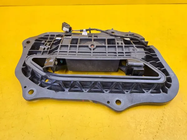 Tesla Model S Rechter Voor Deurhandgreep OEM 100737200H image 4