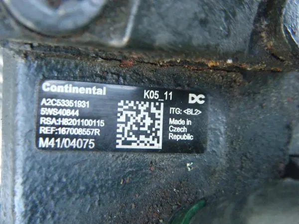 Einspritzpumpe Renault 1.5 167003669R image 4