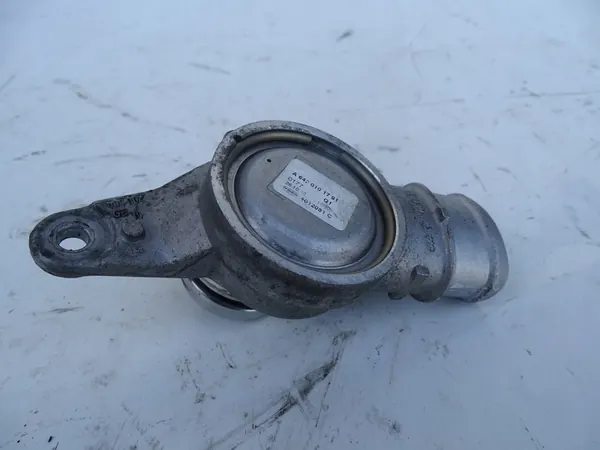 Oljesepartorventil Mercedes OM 642 A6420101791 image 2