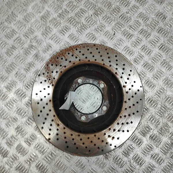 Linker remschijf Porsche 911 Cabrio 99635240502 image 4