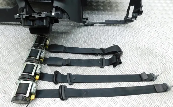 OEM Dashboard 2x Airbag 4x Gordels - Citroen C3 III image 9