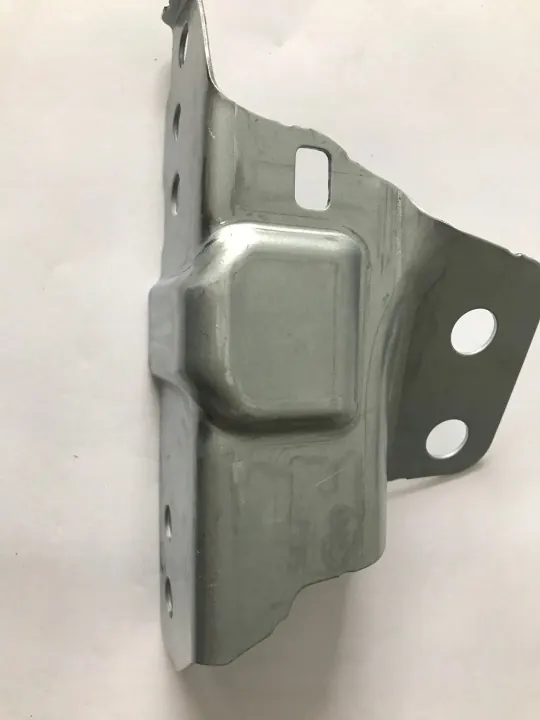 Support d'aile droit OEM 39066643 pour Opel Insignia B image 2