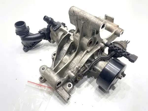 Vattenpump OEM 8593269 för BMW G30 2.0L 150hk image 2