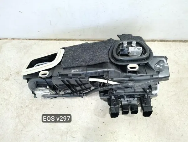Mercedes-Benz Fläktkåpa OEM A2069064501 Begagnad image 2