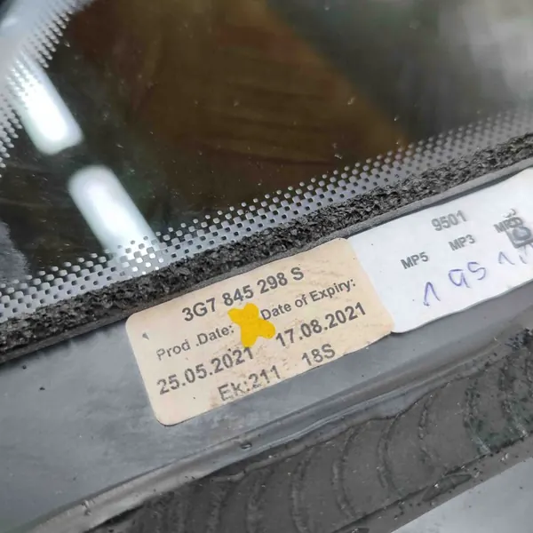 VW Arteon Shooting Brake oikea takalasi OEM 3G7845298 image 9