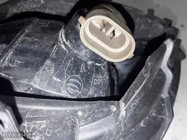 2010 Hyundai I-30 Dimljus 922022l000 image 4