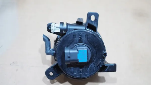 AUDI A4 A5 A6 Q5 Refletor de Farol de Neblina Direito OEM 8T0941700M image 4