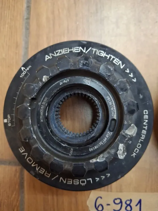 Écrou Center Lock Porsche OEM 99136118190 - Occasion image 3