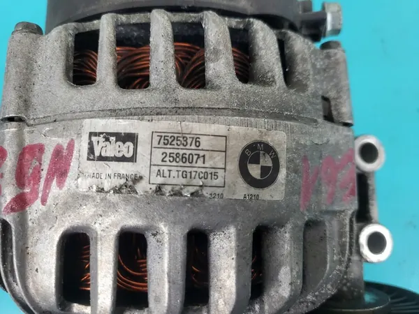 BMW E61 E60 530i 3.0 N52B30A Generaattori image 3