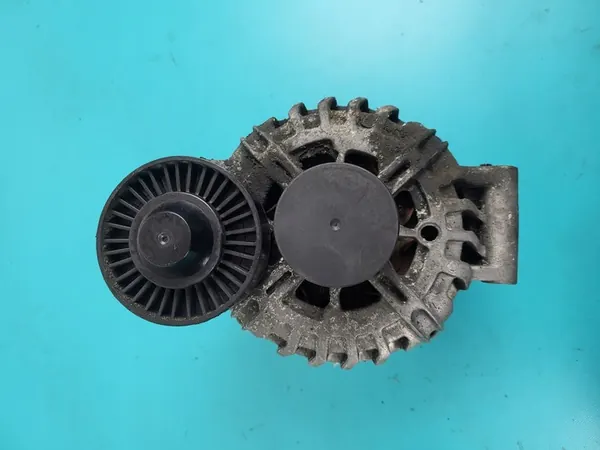 BMW E61 E60 530i 3.0 N52B30A Generaattori image 8