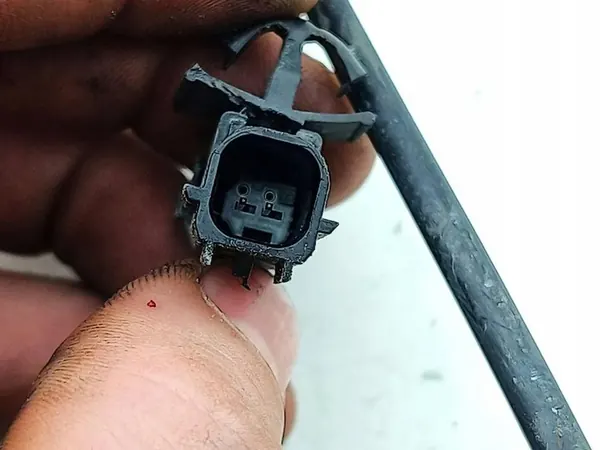 KIA Niro 2021 Fechadura / Trava do Capô image 2