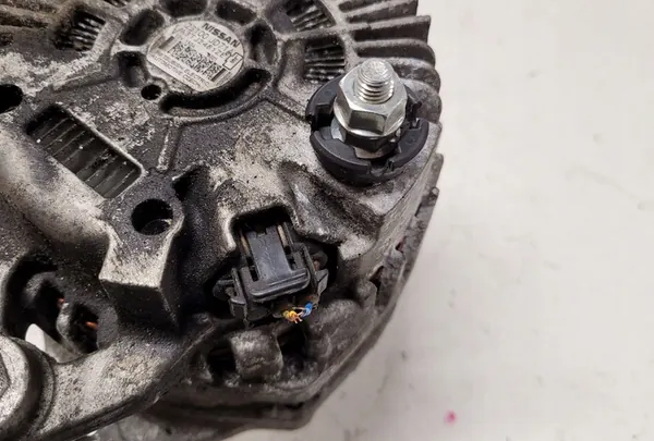 Vaihtovirtageneraattori Renault 4x4/SUV image 4