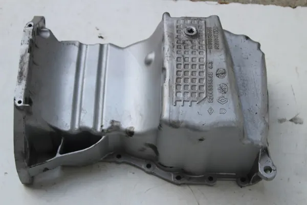 Oljepanna Dacia Logan 1.4 1.6 image 2