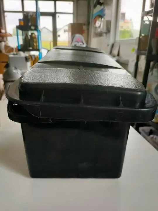 Batteriekasten mit Deckel OEM SkPoAkBa107 für Mercedes image 2