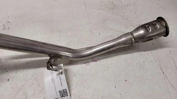 Kraftstoff-Einfüllstutzen OEM SF1756 für Volvo S40 image 3
