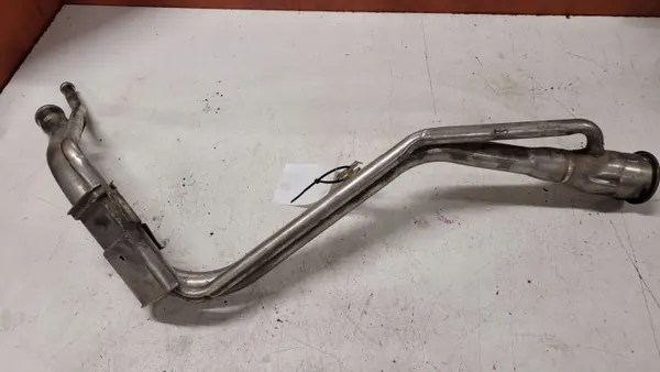 Kraftstoff-Einfüllstutzen OEM SF1756 für Volvo S40 image 4