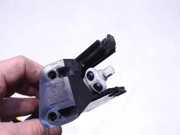 Oikea ajovalopesin OEM 319248905 Toyota Versolle image 3