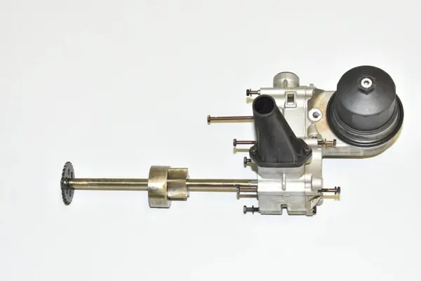 Pompe à huile BMW OEM 7534620 pour Série 7 4.8L image 2