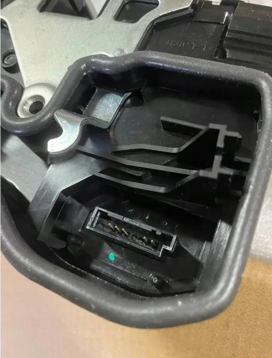 Fram Höger Dörrlås för BMW 5 F10 F11 7 F01 F02 2009+ image 5