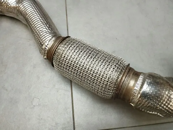 Audi A5 Sportback Tuyau d'Échappement 4G0253350G image 3