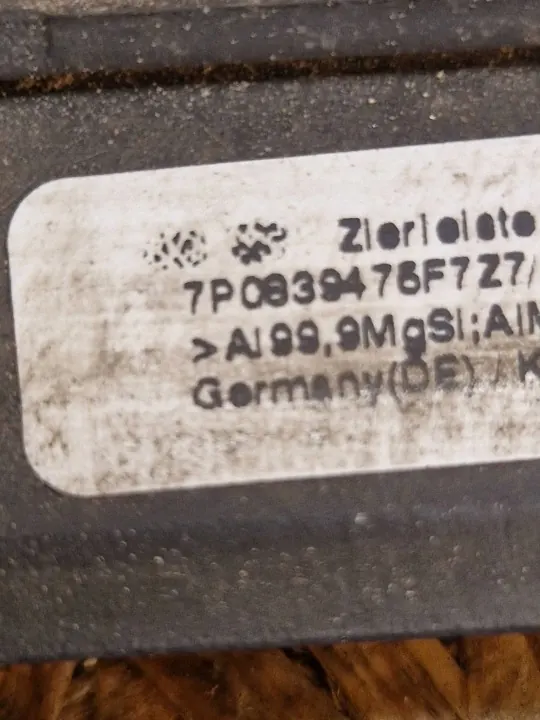 Takaikkunan lista vasen OEM 7P0839476 VW Touareg II image 3