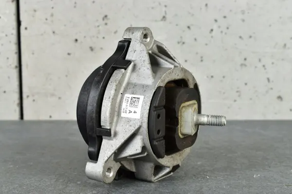 Supporto motore sinistro BMW M3 F80 M4 F82 F83 M2 F87 2284817 image 5