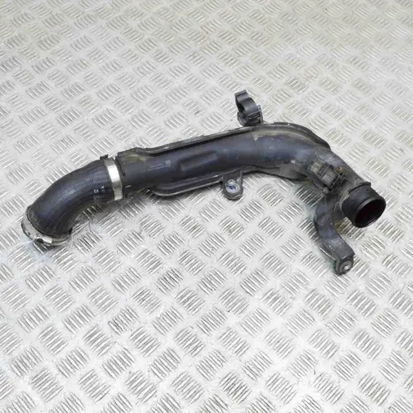 Oikea intercooler-putki Skoda Octavia II 2.0L OEM 1K0145762HC image 2