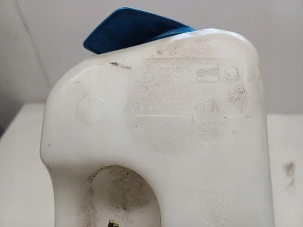 Pesunesteen säiliö SEAT LEON 1 I 99-06 1J0955453N image 4