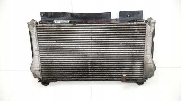 Toyota Avensis T27 Radiator Set OEM 360179008 image 2