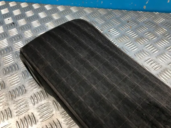 Mercedes W124 Framarmstöd OEM W124 PODŁOKIETNIK image 3