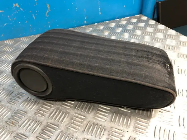 Mercedes W124 Framarmstöd OEM W124 PODŁOKIETNIK image 4
