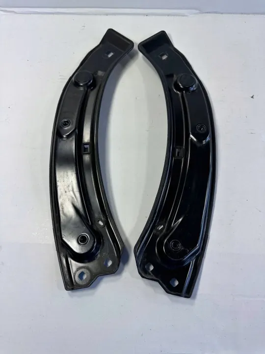 Audi Q3 8U Frontscheinwerfer-Halterung OEM 8U0805932 image 2