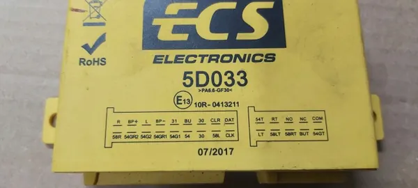 Mitsubishi L200 Anhängermodul OEM 5D033-V010107 image 4