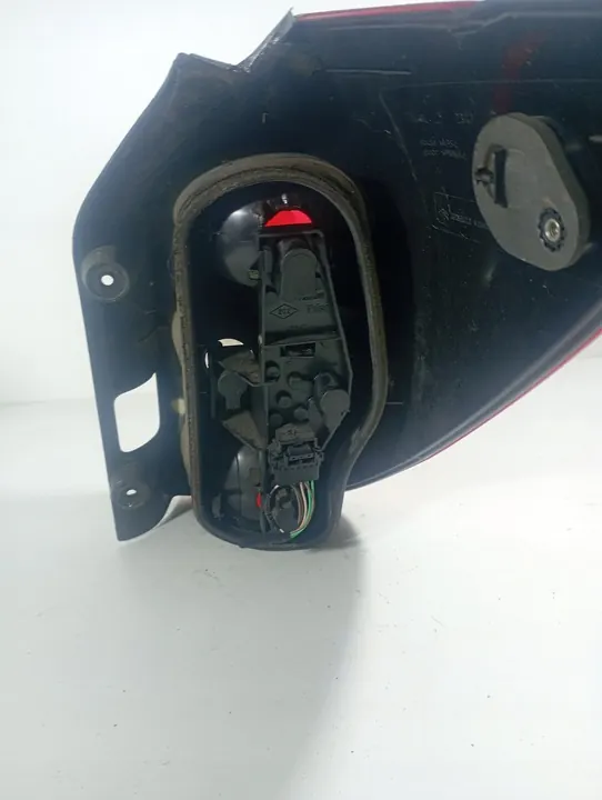 Renault Laguna 2 II 02-07 Lámpara Trasera Izquierda OE 8200002471 image 5